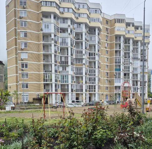 Лазаревское ул Малышева 11 жилрайон фото