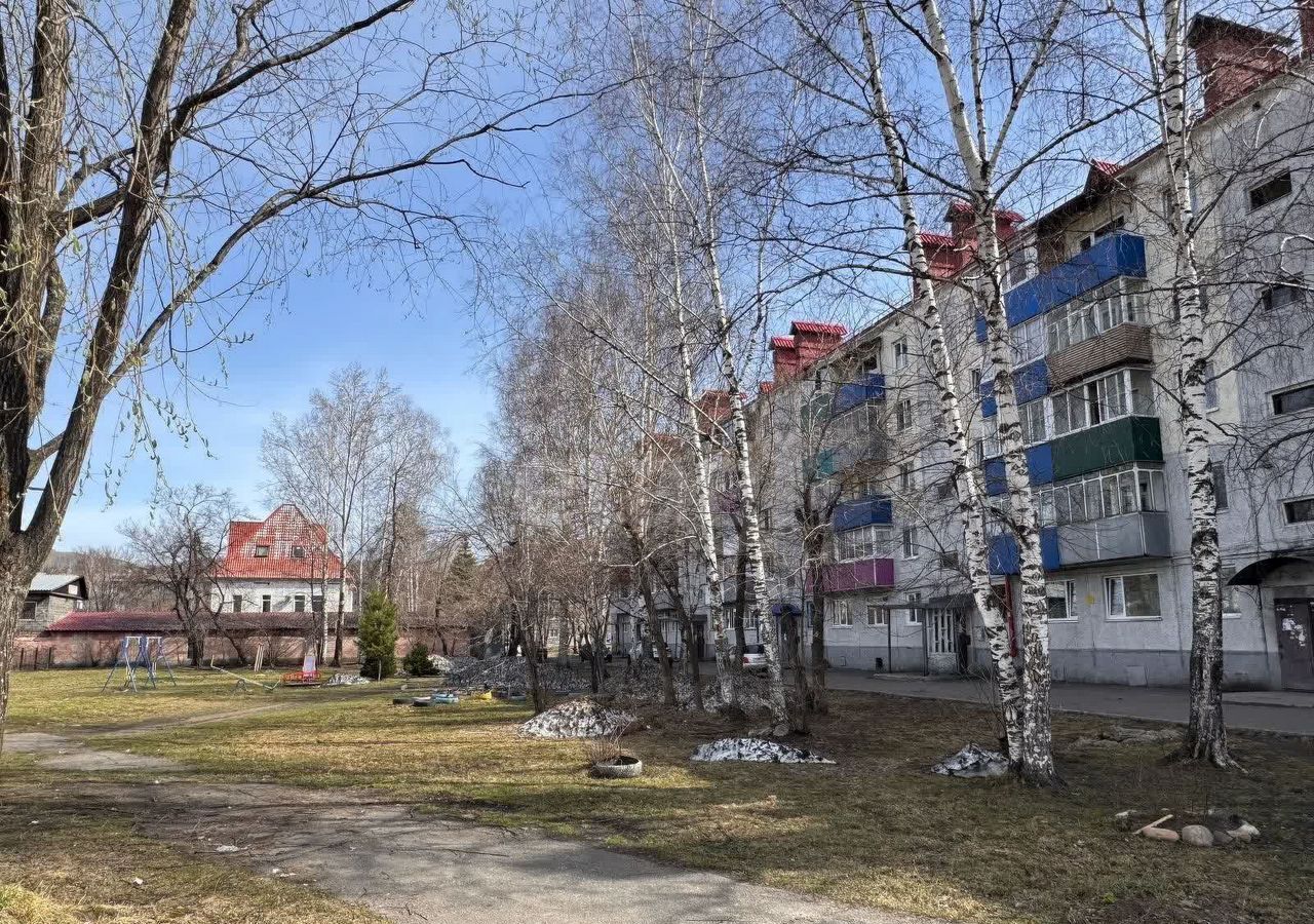 квартира г Междуреченск ул Лазо 54 Кемеровская обл. — Кузбасс фото 1
