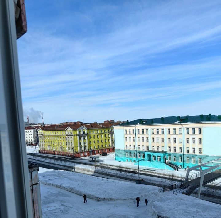 квартира г Норильск ул Комсомольская 15 фото 9