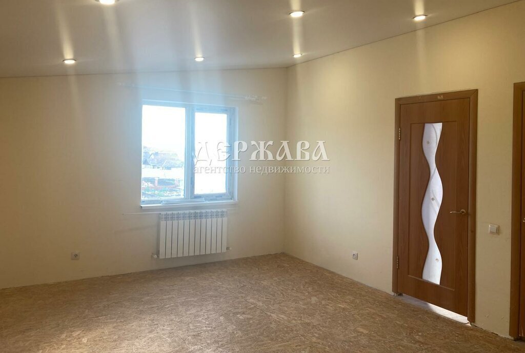 дом г Старый Оскол микрорайон Радужный фото 1