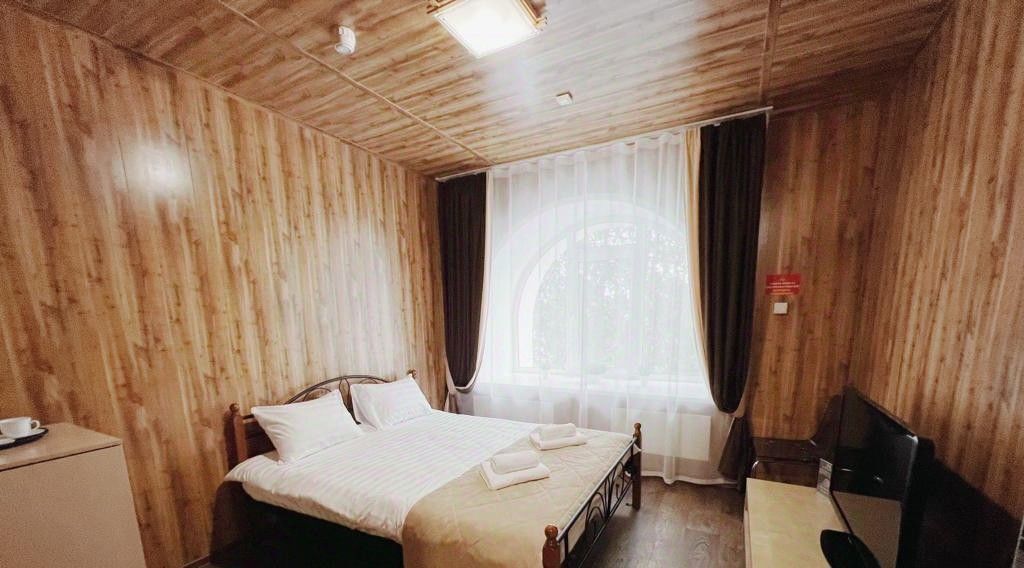 комната г Красноярск р-н Октябрьский ул Биатлонная 10 фото 4