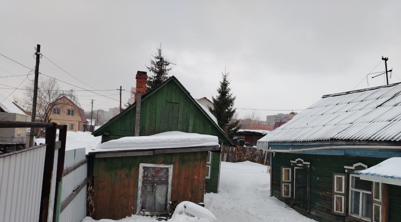 дом г Омск р-н Центральный ул 18-я Линия 139 фото 2