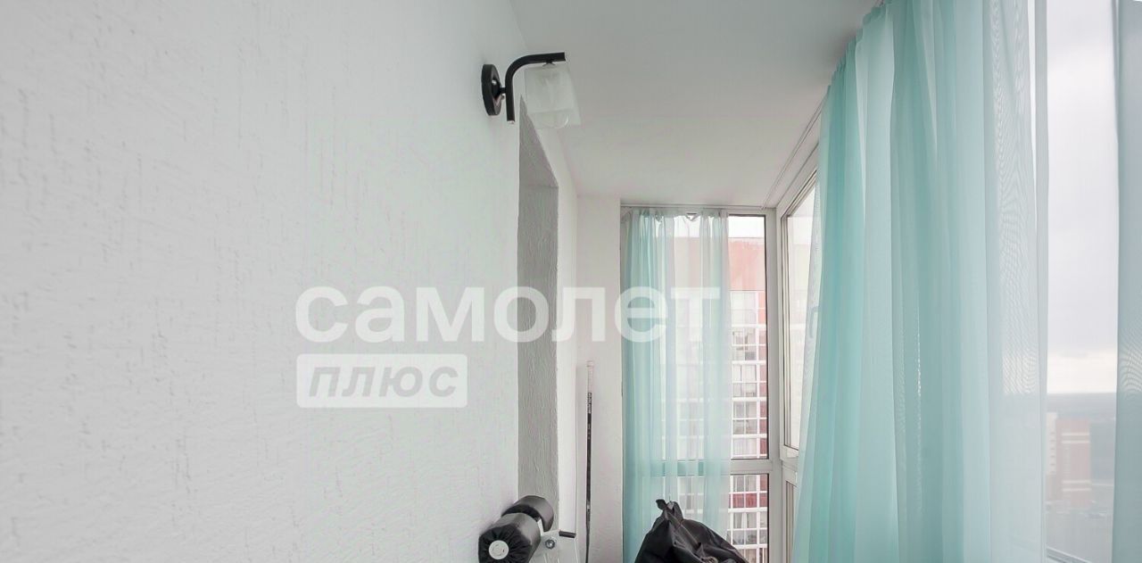 квартира г Кемерово р-н Рудничный пр-кт Шахтеров 90 фото 27