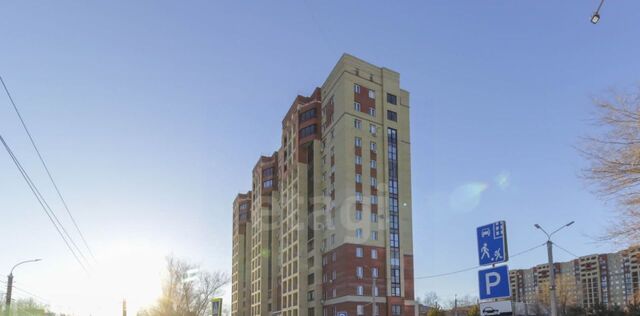 р-н Кировский пр-кт Комарова 11 фото