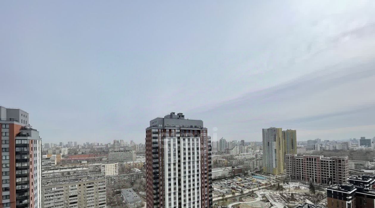 квартира г Екатеринбург Уральская ул Азина 31 фото 23