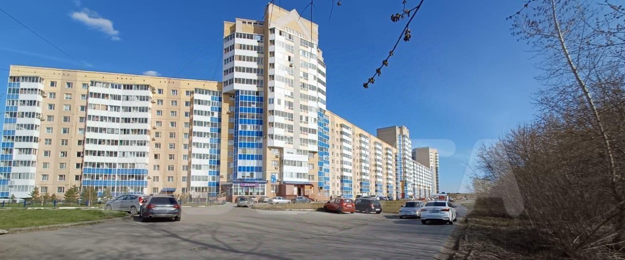 квартира г Омск р-н Кировский ул 3-я Енисейская 32/1 фото 1