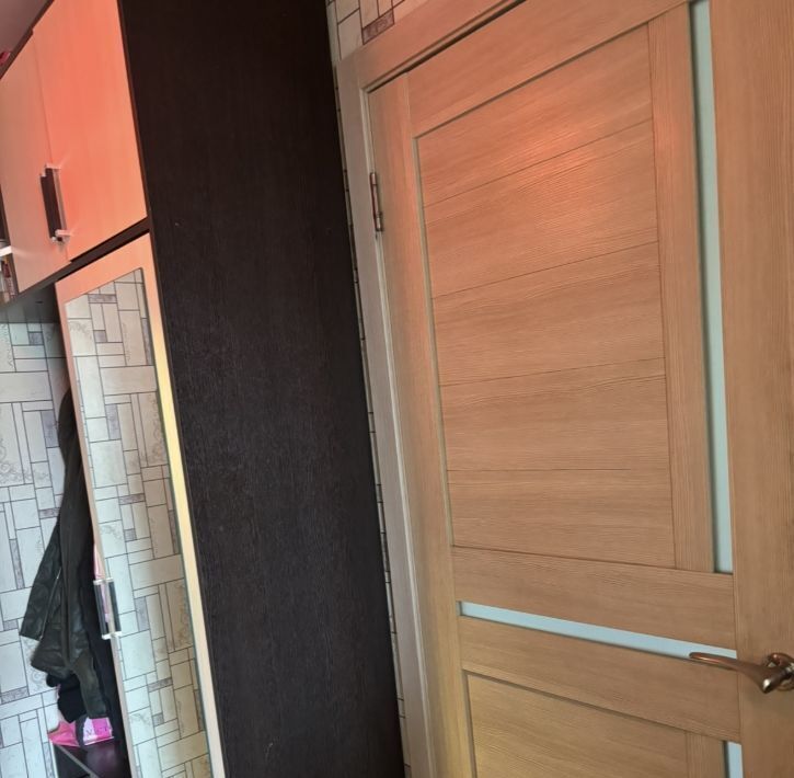 квартира г Тольятти р-н Автозаводский ул Юбилейная 13 фото 4