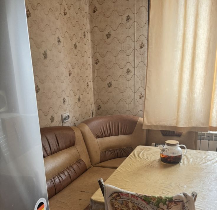 квартира г Тольятти р-н Автозаводский ул Юбилейная 13 фото 5