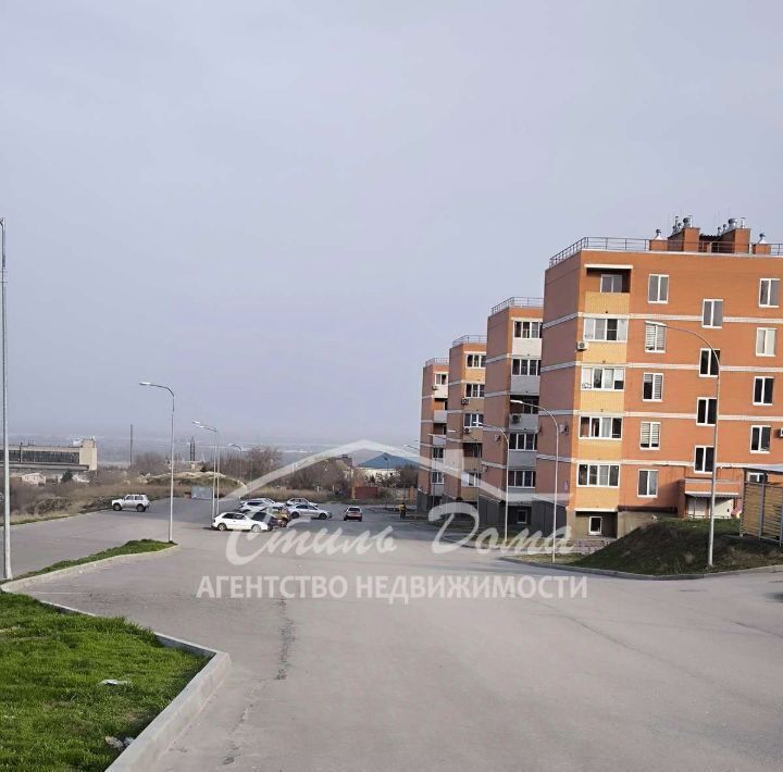 квартира г Волгоград р-н Советский ул им. профессора Иншакова 4 фото 2