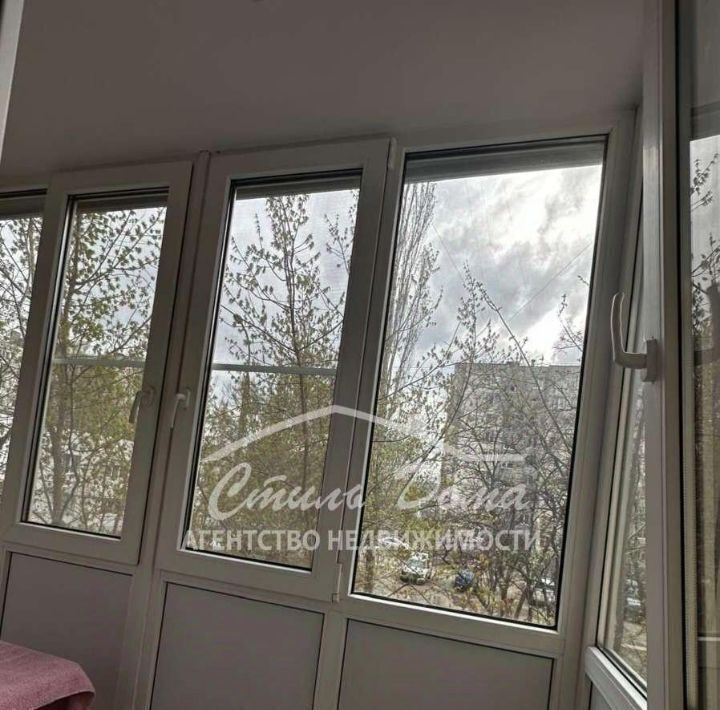 квартира г Волгоград р-н Дзержинский ул Космонавтов 37 фото 3