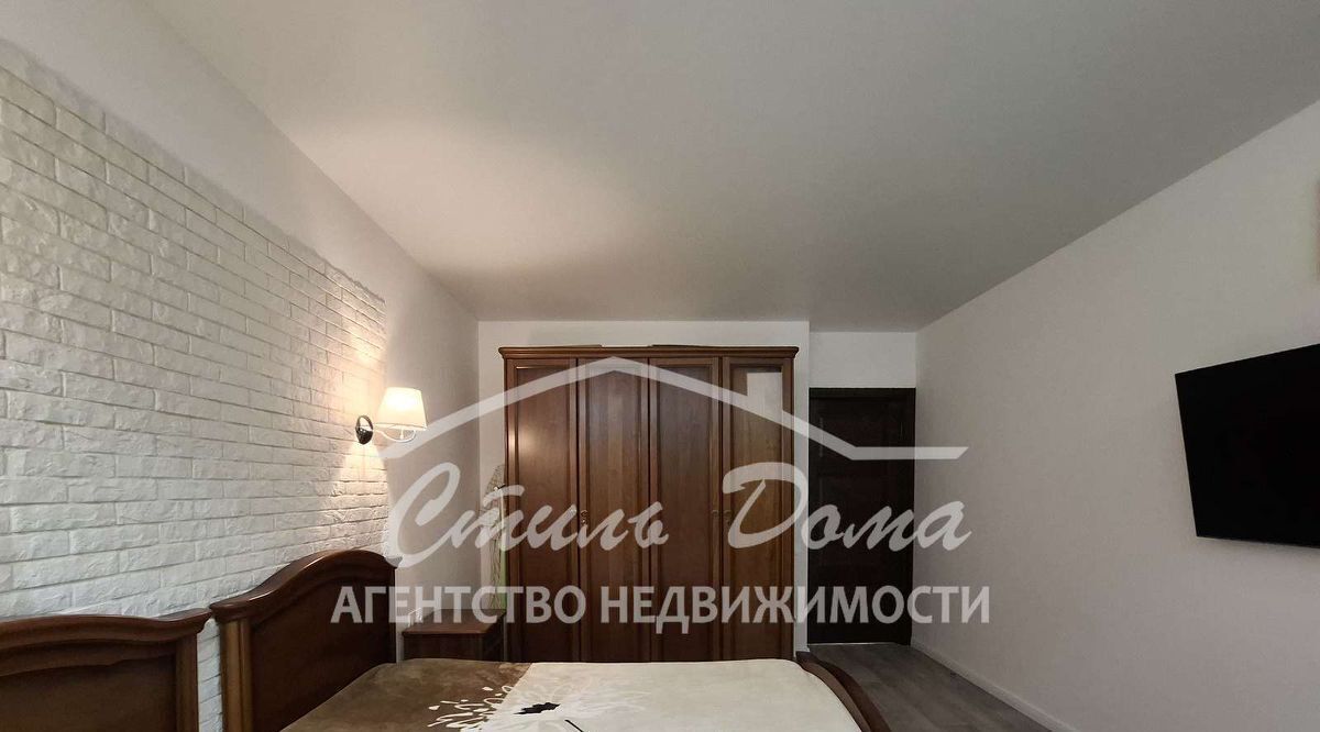 квартира г Волгоград р-н Кировский ул им. старшего лейтенанта Токарева 1 фото 15