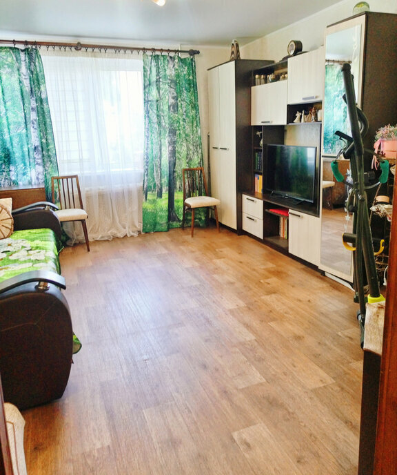 квартира г Саратов ул Усть-Курдюмская 3 фото 2