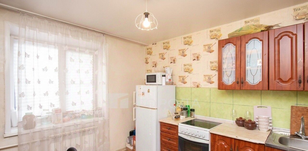 квартира г Новокузнецк р-н Центральный пр-кт Октябрьский 37б фото 3