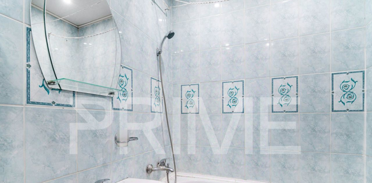 квартира г Омск р-н Кировский ул Дмитриева 5/3 фото 10