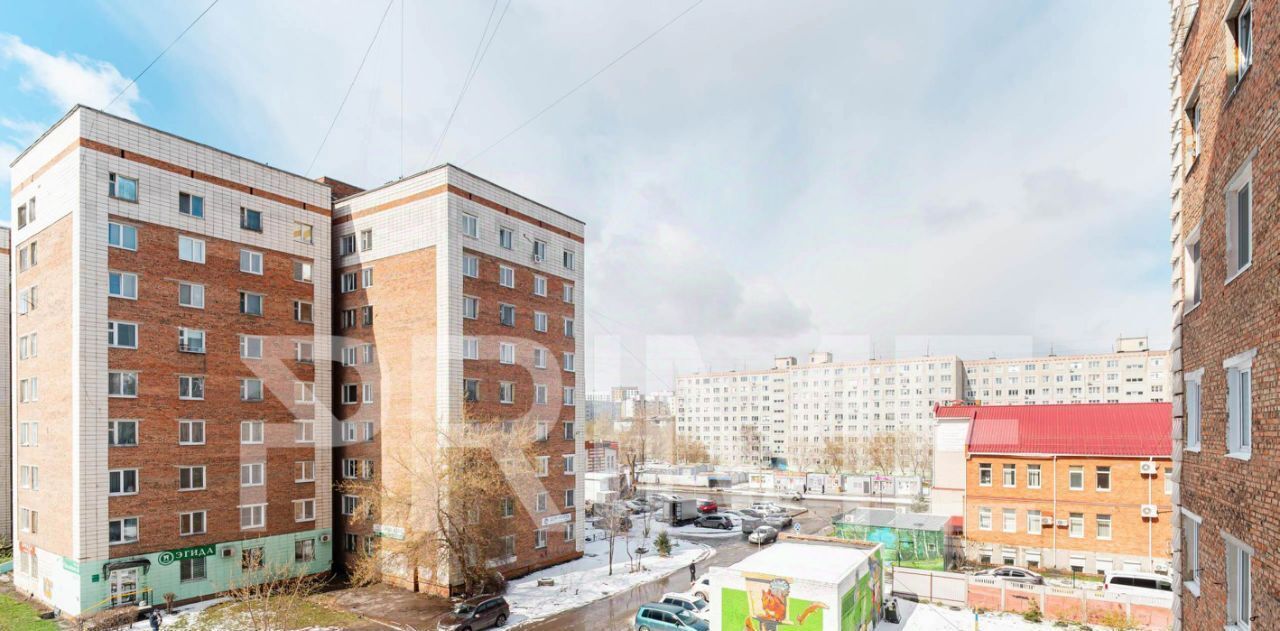 квартира г Омск р-н Кировский ул Дмитриева 5/3 фото 15