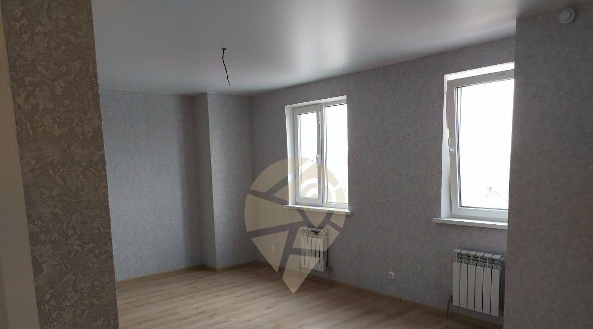 квартира г Старый Оскол Центральный микрорайон 1/1 фото 3