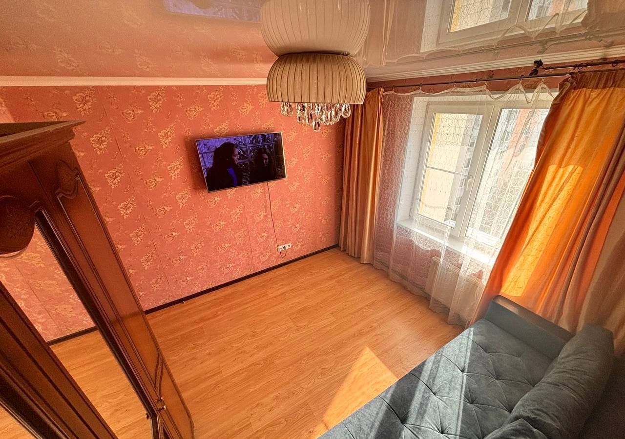 квартира г Саратов р-н Кировский ул им Батавина П.Ф. 13 фото 12