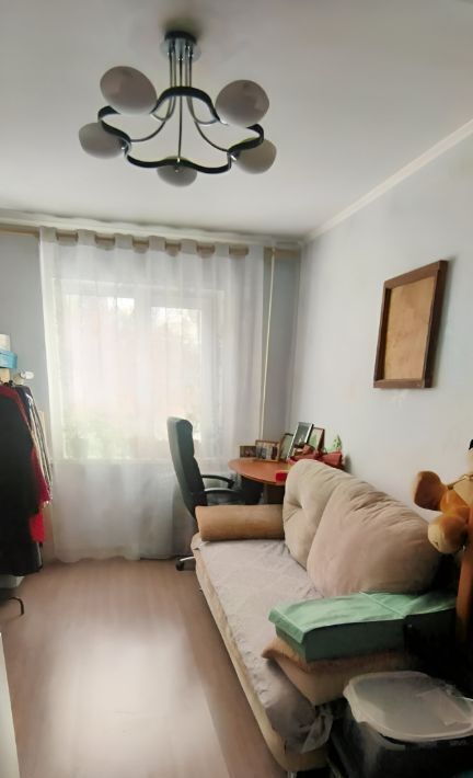квартира г Барнаул р-н Октябрьский ул Чеглецова 7а фото 8