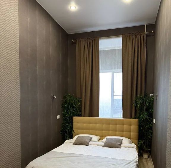 комната г Санкт-Петербург метро Спортивная наб Макарова 22 фото 1