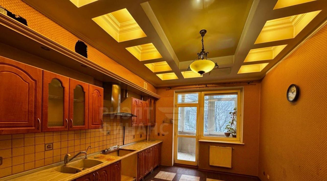квартира г Калининград р-н Центральный ул Сержанта Колоскова 6а фото 4