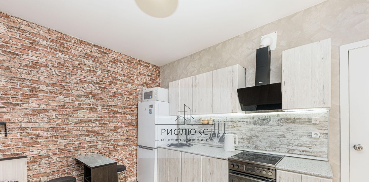 квартира г Челябинск р-н Тракторозаводский ул Эльтонская 2-я 60 фото 3