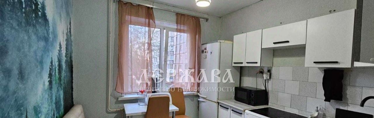 квартира г Старый Оскол Солнечный микрорайон 3 фото 1
