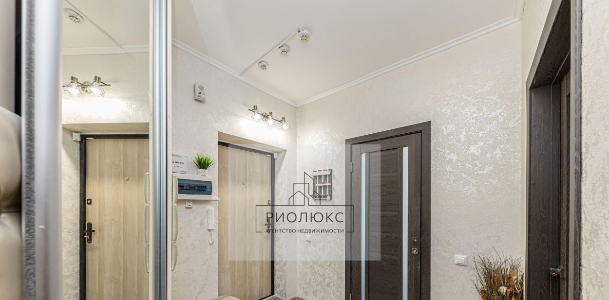 квартира г Челябинск р-н Калининский ул Молодогвардейцев 76 фото 16