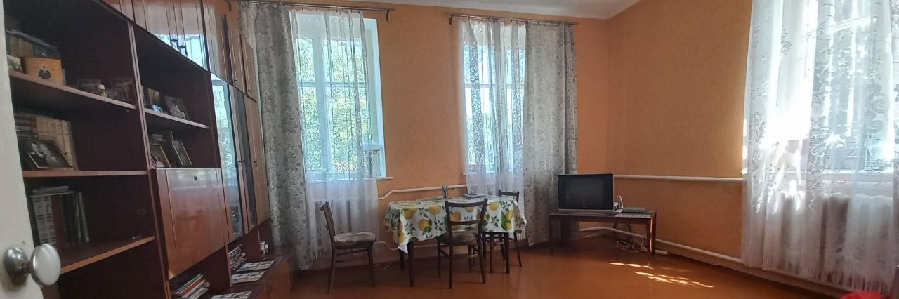 квартира р-н Кировский г Старый Крым ул Амосова 2 фото 2