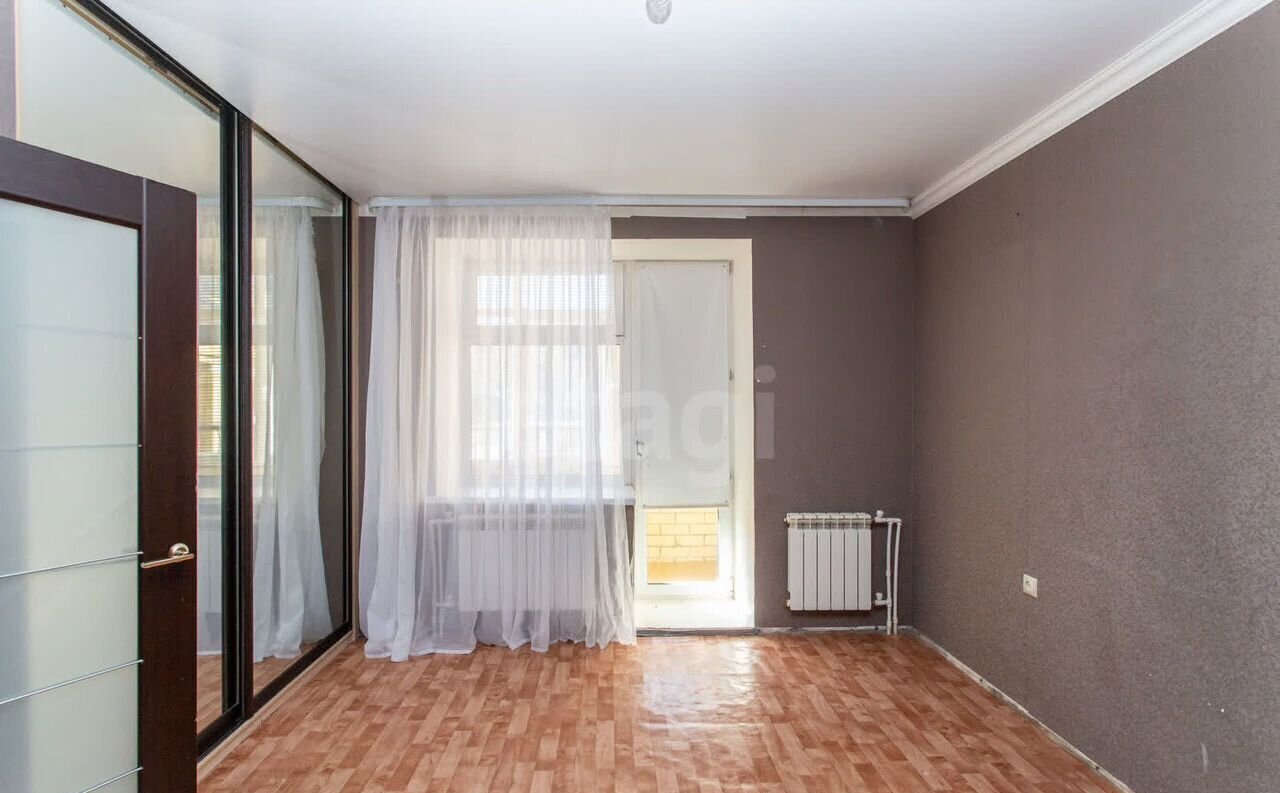 квартира г Тобольск ул Розы Люксембург 6/3 фото 1