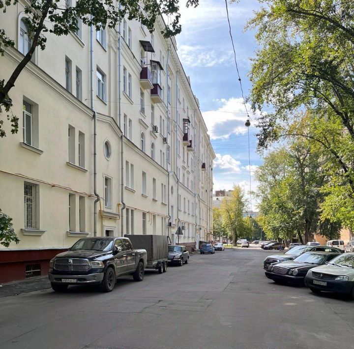 торговое помещение г Серпухов пл Привокзальная 1 фото 3
