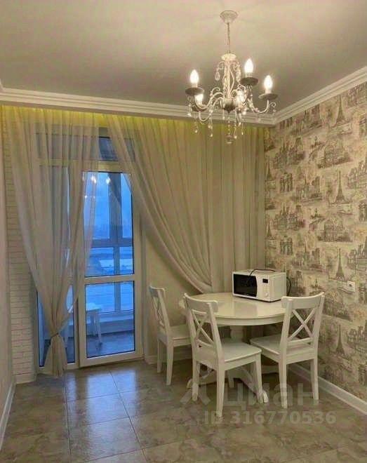 квартира г Краснодар р-н Центральный ул Красная 5/3 176 фото 2