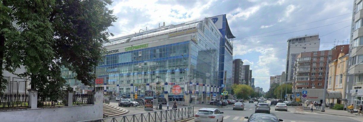 торговое помещение г Пермь р-н Ленинский ул Куйбышева 37 фото 1