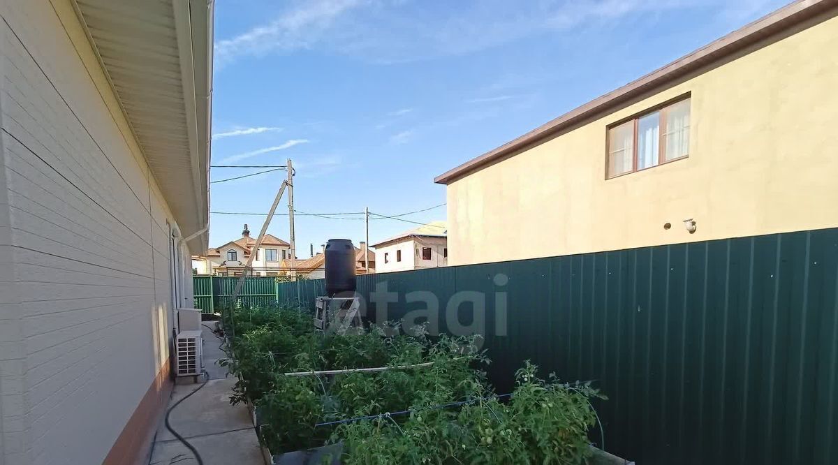 дом р-н Среднеахтубинский г Краснослободск пер Майора Питенко 8 фото 17