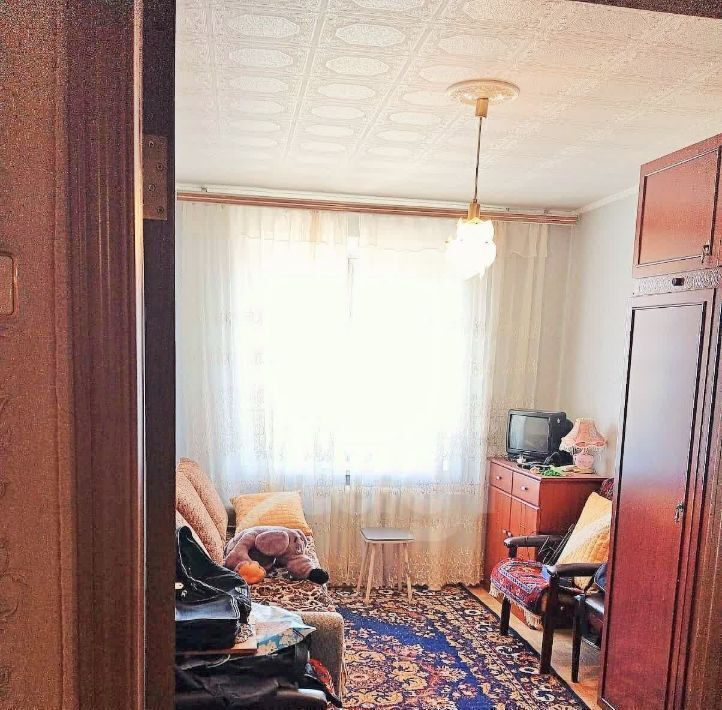 квартира г Волгоград р-н Тракторозаводский ул им. Луговского 1 фото 16