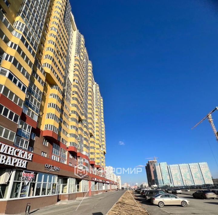 квартира г Челябинск р-н Калининский ул Университетская Набережная 54 фото 45