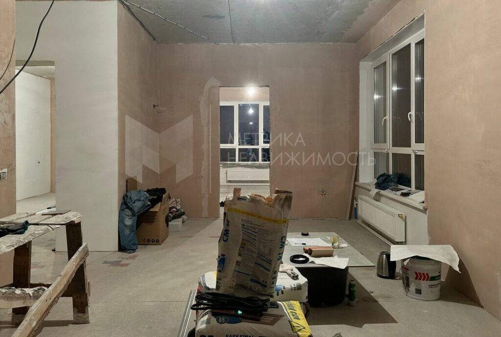 квартира г Тюмень ул Пожарных и спасателей 1 фото 17