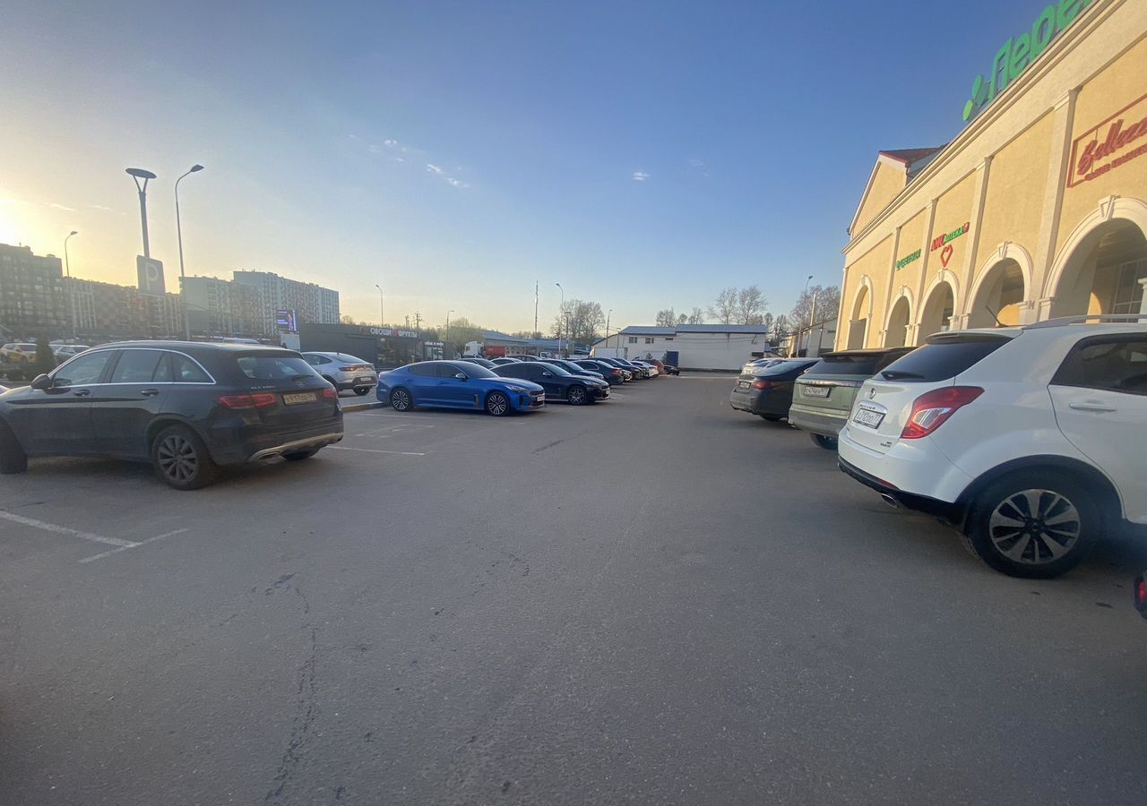 земля городской округ Наро-Фоминский г Апрелевка 29 км, коттеджный пос. Кедрица, 1-я очередь, Киевское шоссе фото 2