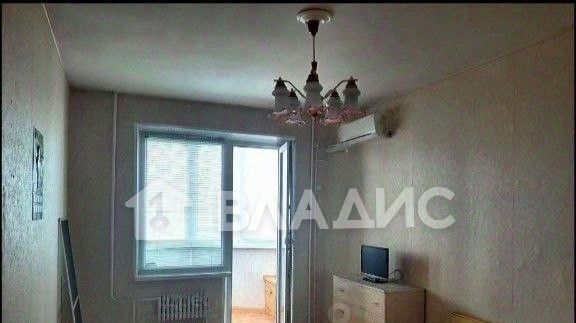 квартира г Волгоград р-н Краснооктябрьский ул им. Рихарда Зорге 49 фото 3