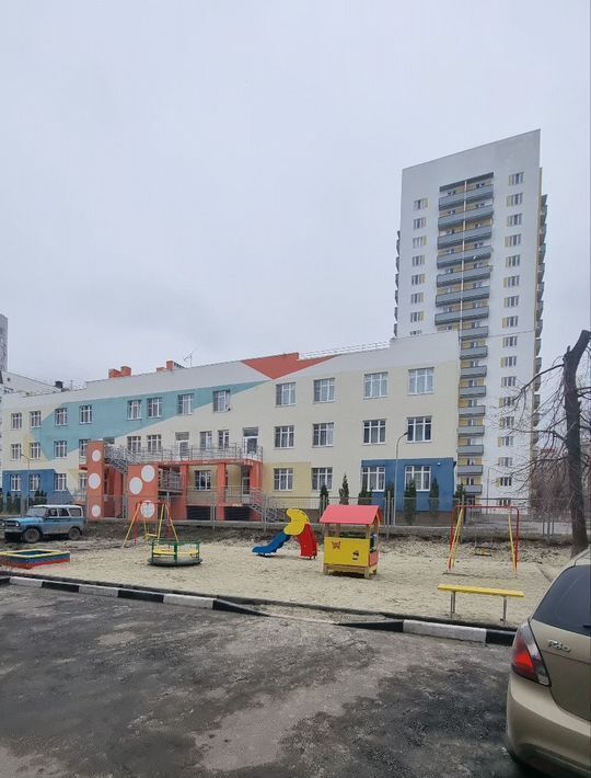 квартира г Саратов р-н Заводской ул Омская 3а фото 12