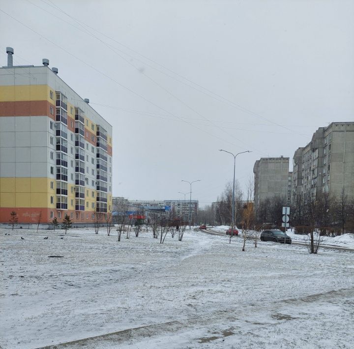 квартира г Новокузнецк р-н Орджоникидзевский Новобайдаевский ул Новобайдаевская 6 фото 2