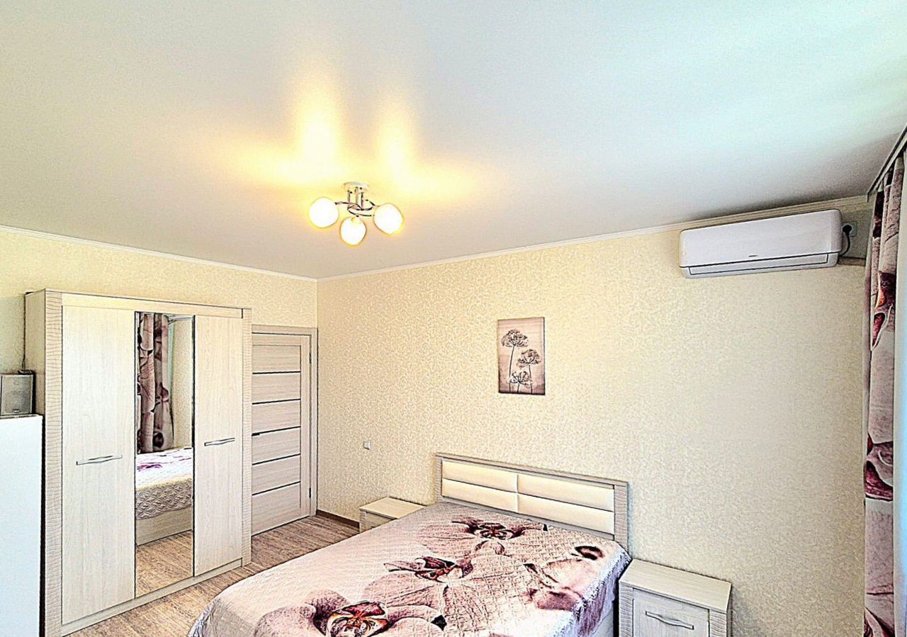 квартира г Краснодар р-н Карасунский ул им. Виктора Нарыкова 6к/1 фото 2