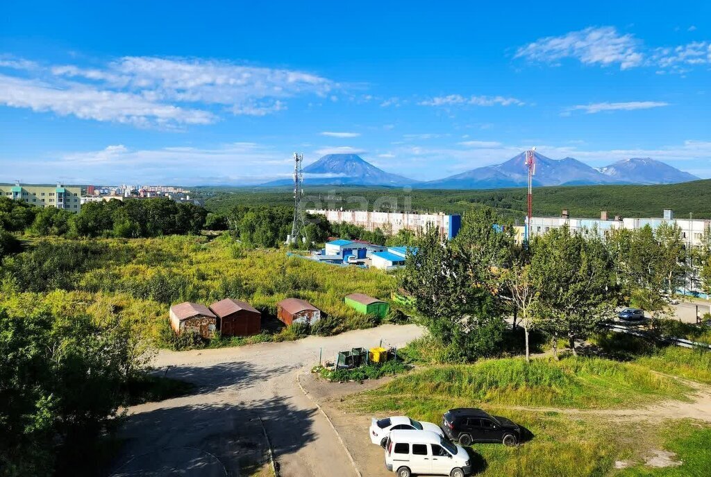 квартира г Петропавловск-Камчатский проезд Космический 7б фото 7