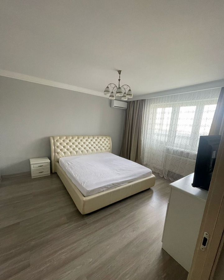 квартира г Краснодар р-н Прикубанский ул Российская 74к/3 фото 3