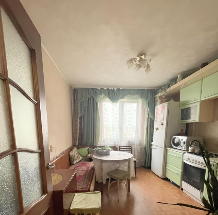 квартира г Череповец р-н Зашекснинский пр-кт Шекснинский 18а фото 4