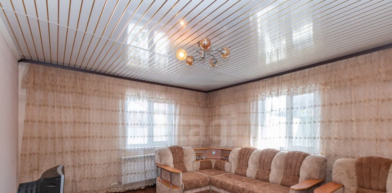 дом г Омск р-н Центральный ул 24-я Северная 110 фото 5