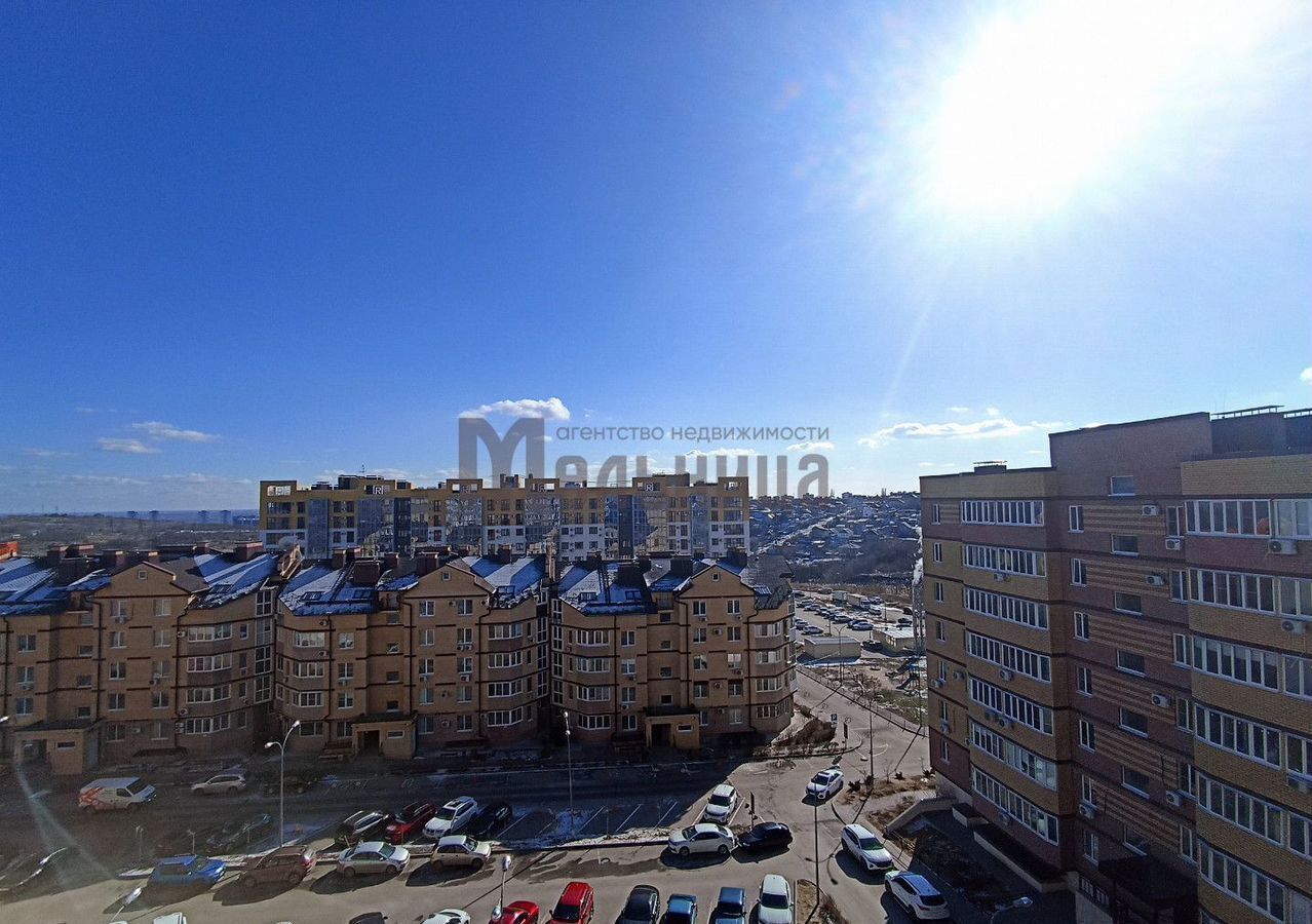 квартира г Волгоград р-н Дзержинский ул им. Расула Гамзатова 11 фото 13