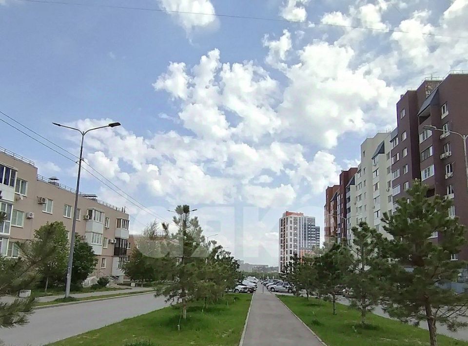 квартира г Волгоград р-н Советский ул им. Грибанова 8 фото 1