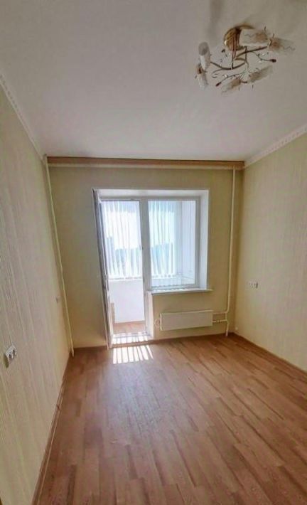 квартира г Тольятти р-н Автозаводский б-р Цветной 25 16-й кв-л фото 1
