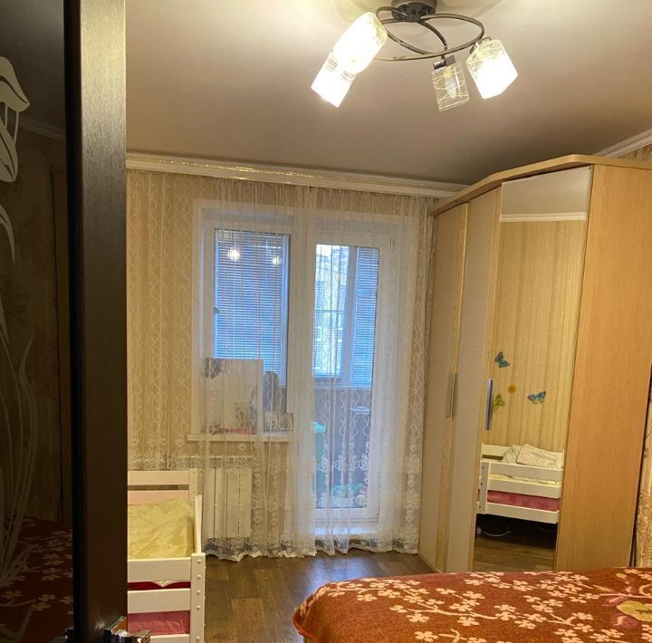 квартира г Тольятти р-н Автозаводский ул 40 лет Победы 24 фото 4
