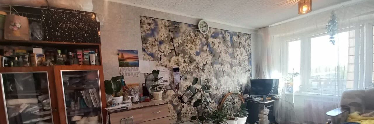 комната г Омск р-н Октябрьский пр-кт Космический 97ак/3 фото 3